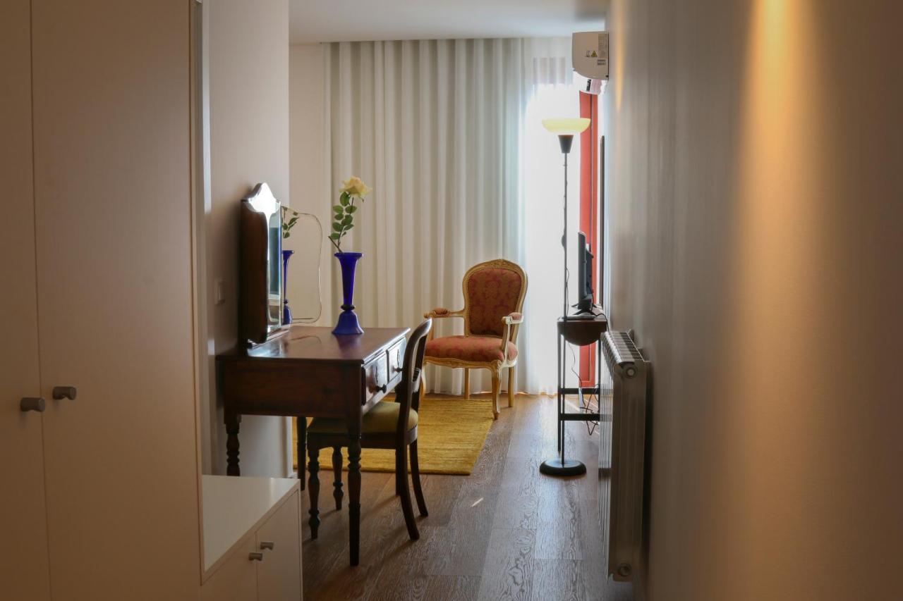 Quinta De Chousas - - * Braga